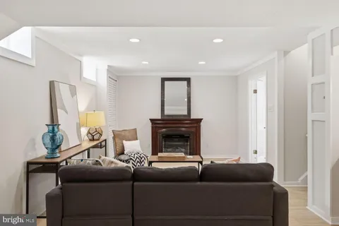 $749,000 | 1332 Winding Waye Lane, Silver Spring, MD 20902