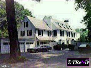 2707 North Kent Road Broomall, PA 19008 - Photo 1 of 1 Gallery Image 1