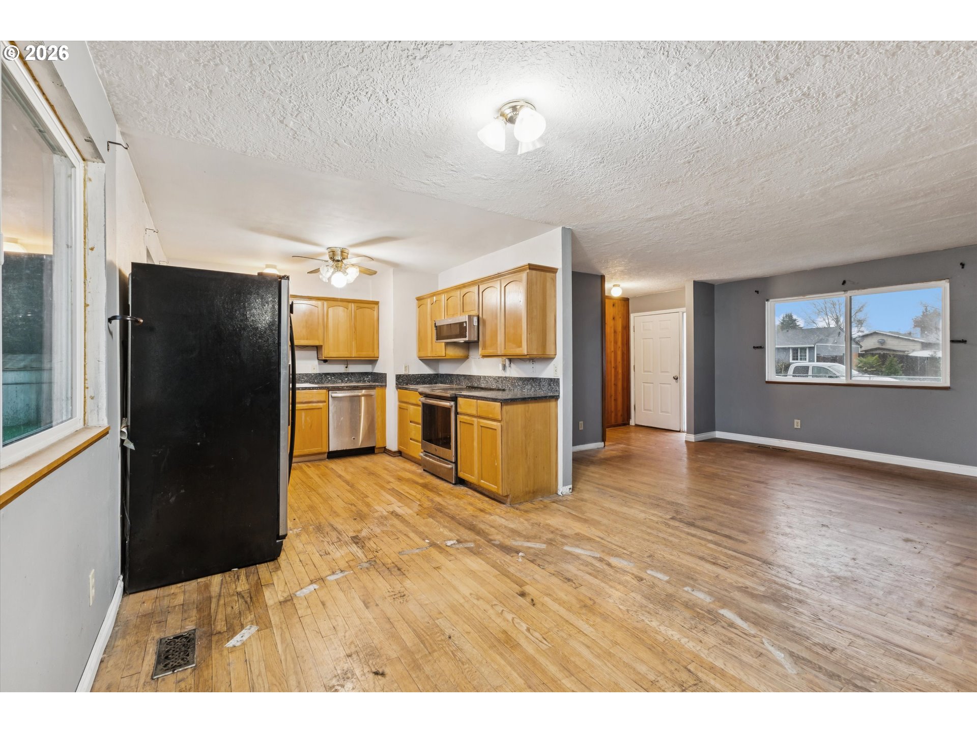 597 South Fawn Street Cornelius, OR 97113 - Photo 13 of 37