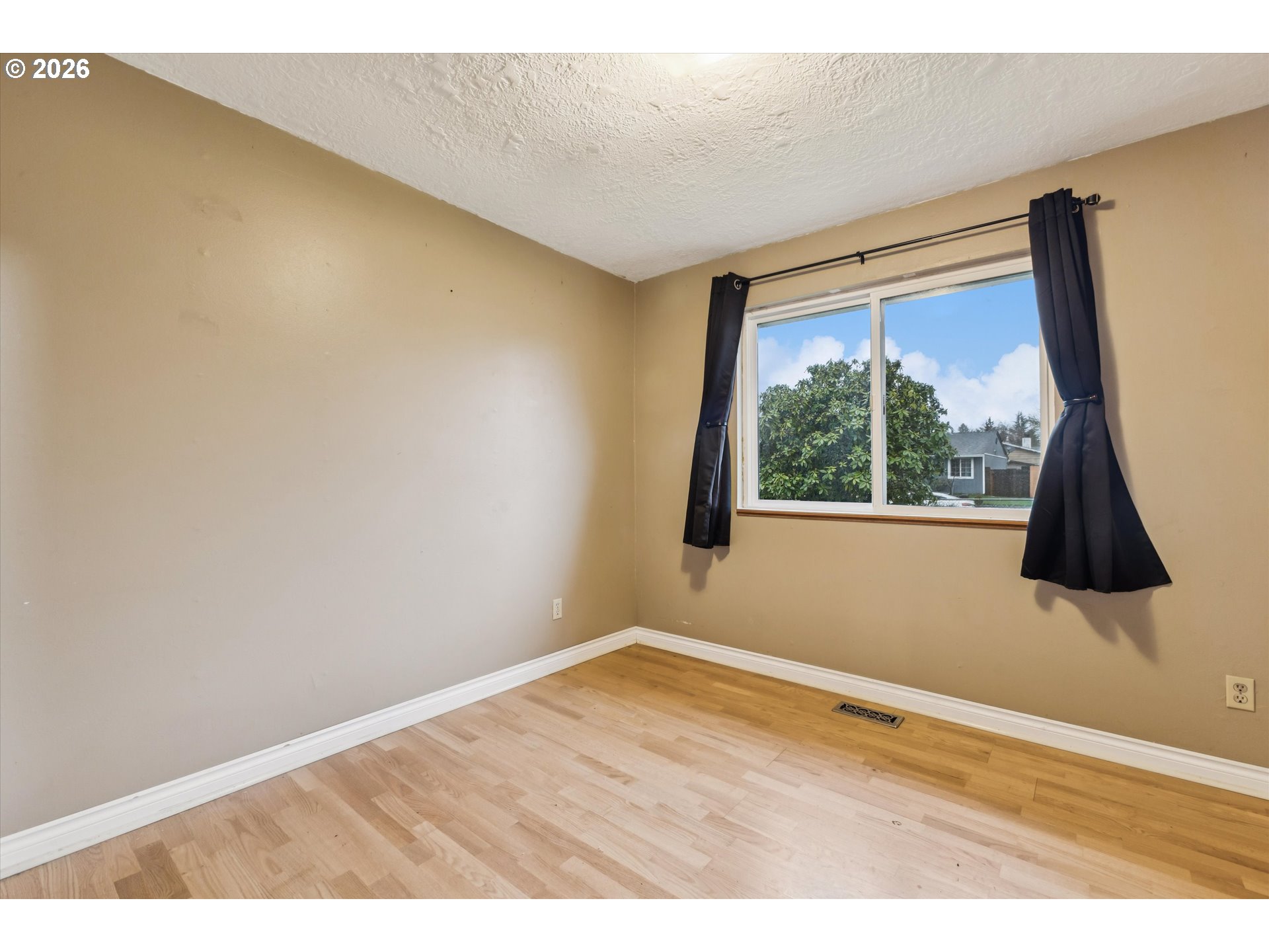 597 South Fawn Street Cornelius, OR 97113 - Photo 25 of 37