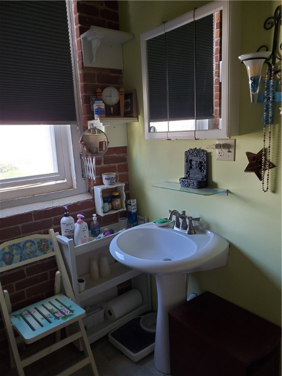 303 3rd Avenue Woonsocket, RI 02895 - Photo 8 of 20 Gallery Image 8