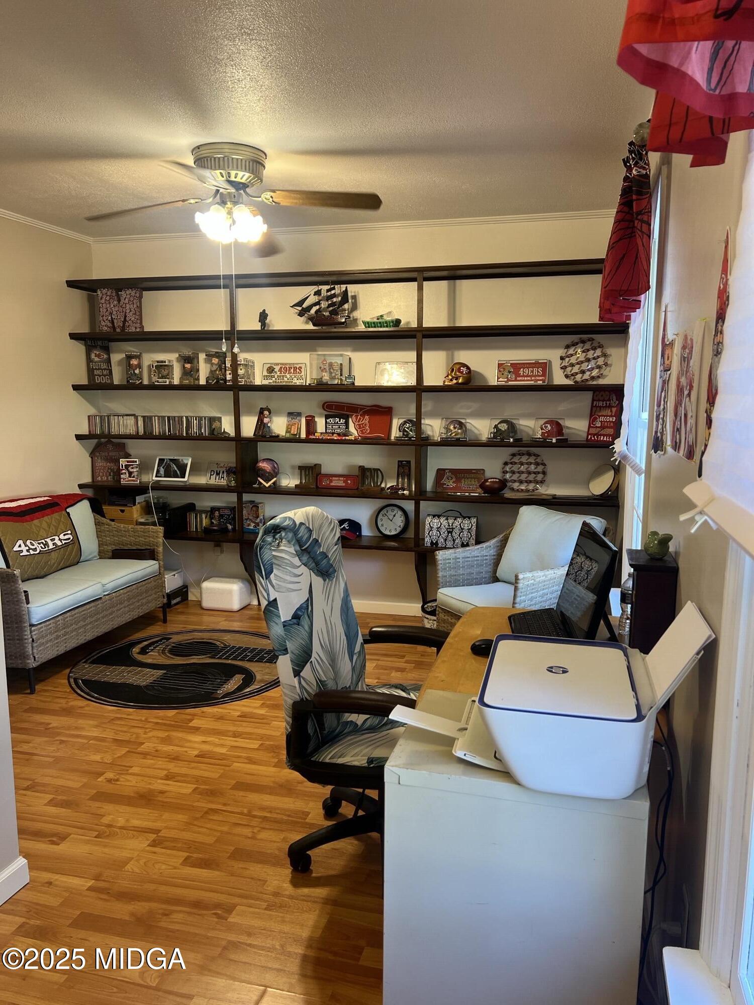 311 Overlook Drive Montezuma, GA 31063 - Photo 19 of 25 a room with musical instruments