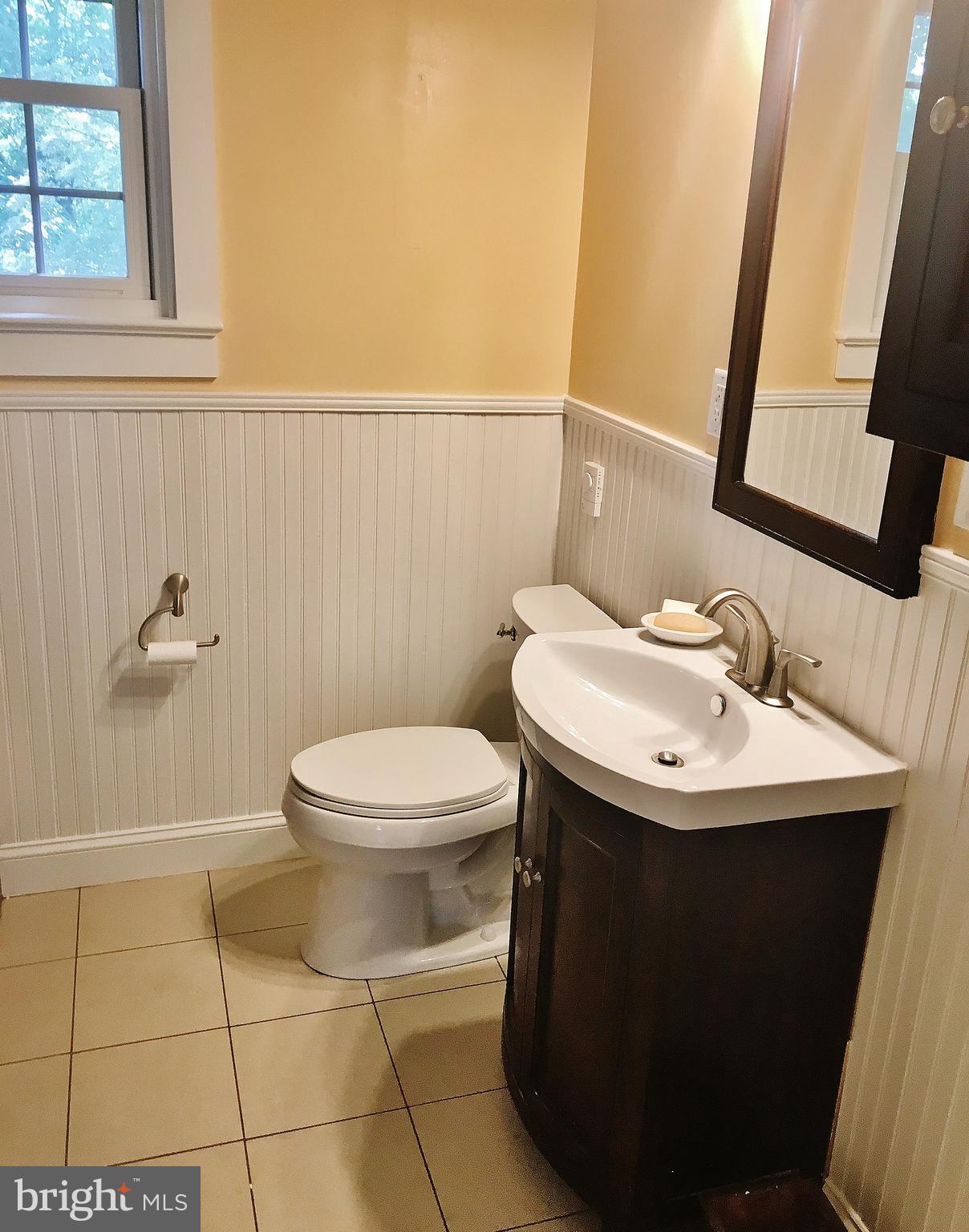 113 Circle Road Lancaster, PA 17601 - Photo 6 of 28 Gallery Image 6