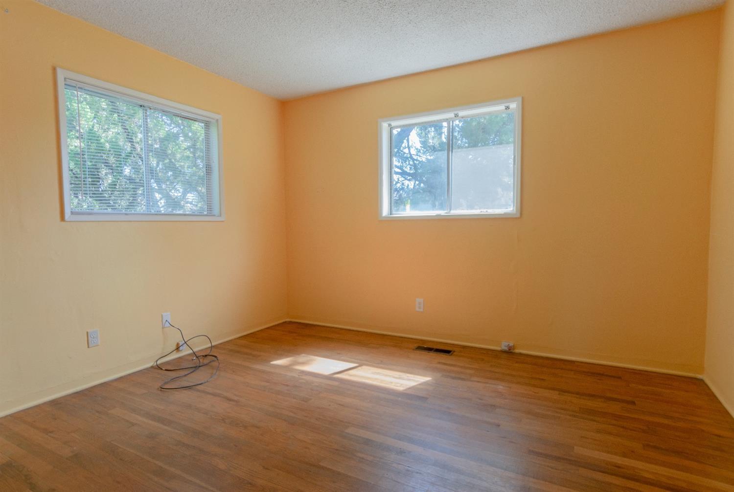 1573 Springbrook Road Medford, OR 97504 - Photo 7 of 14 Additional Photo