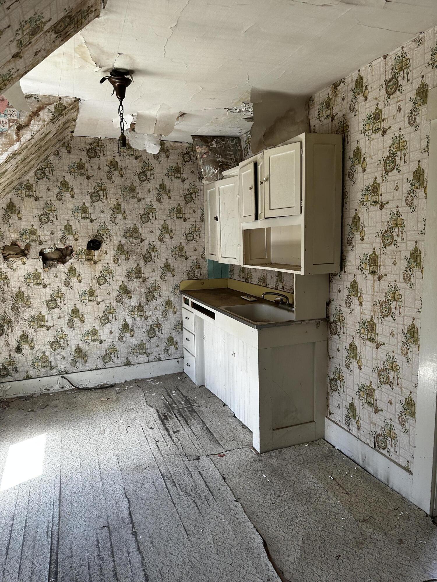 134 Thomas Road Woodland, ME 04736 - Photo 39 of 57 IMG_9132
