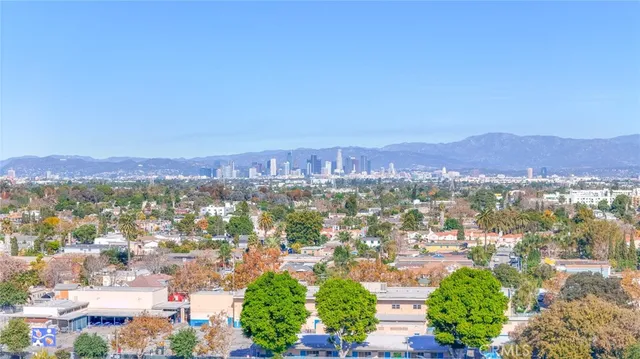 $559,900 | 1962 East 114th Street, Los Angeles, CA 90059