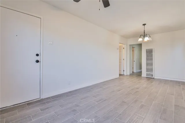 $559,900 | 1962 East 114th Street, Los Angeles, CA 90059