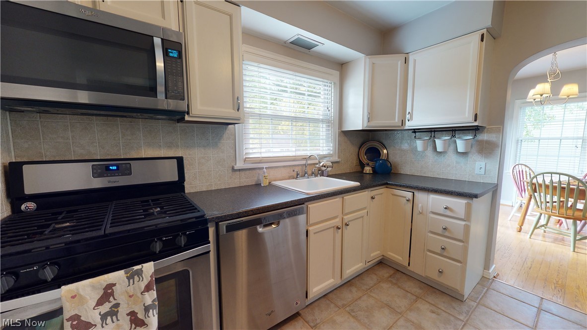 3661 Shields Road Canfield, OH 44406 - Photo 14 of 32 Gallery Image 14