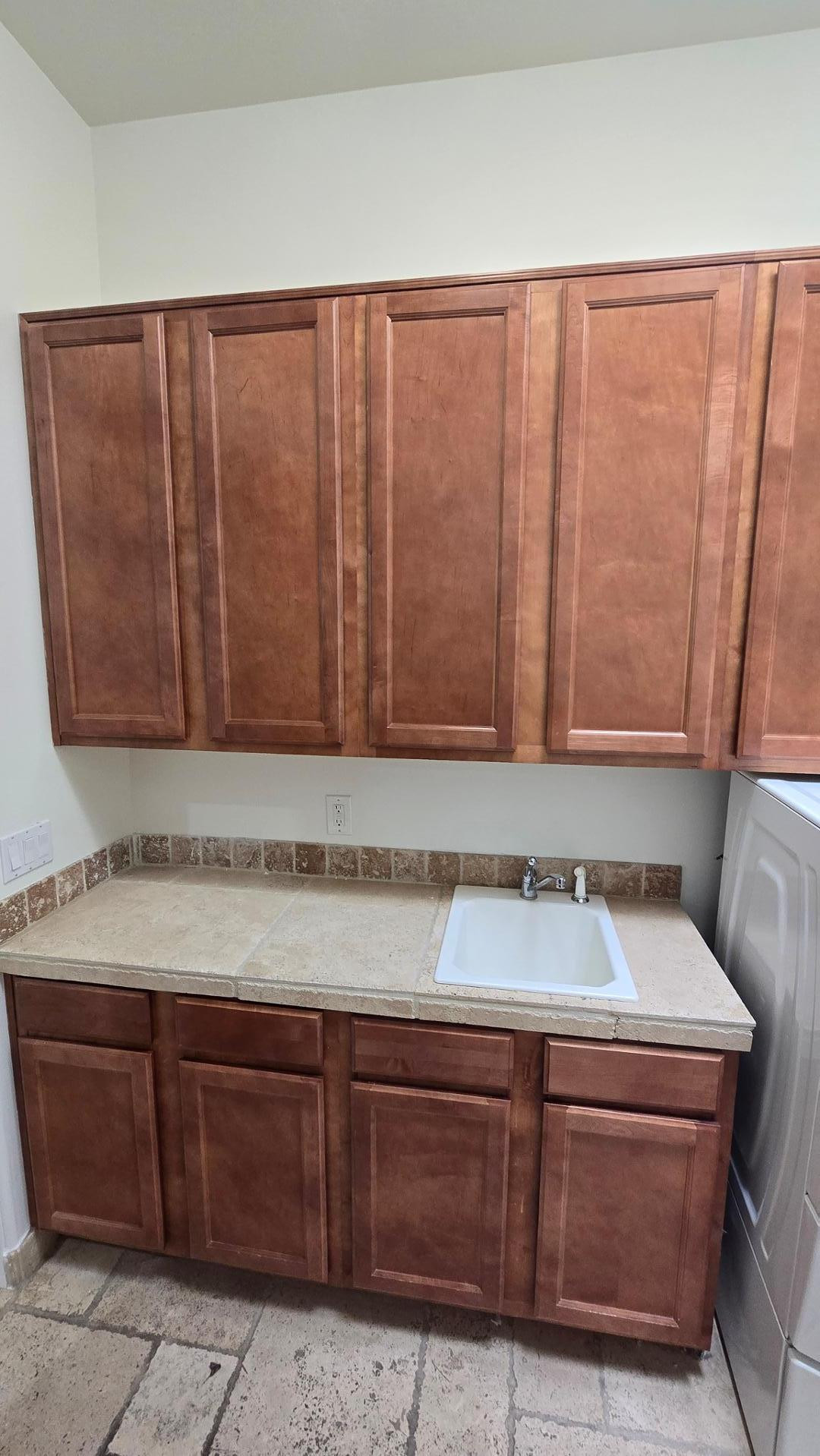 4485 East Quail Brush Road Cave Creek, AZ 85331 - Photo 14 of 64 a bathroom with a sink and a mirror
