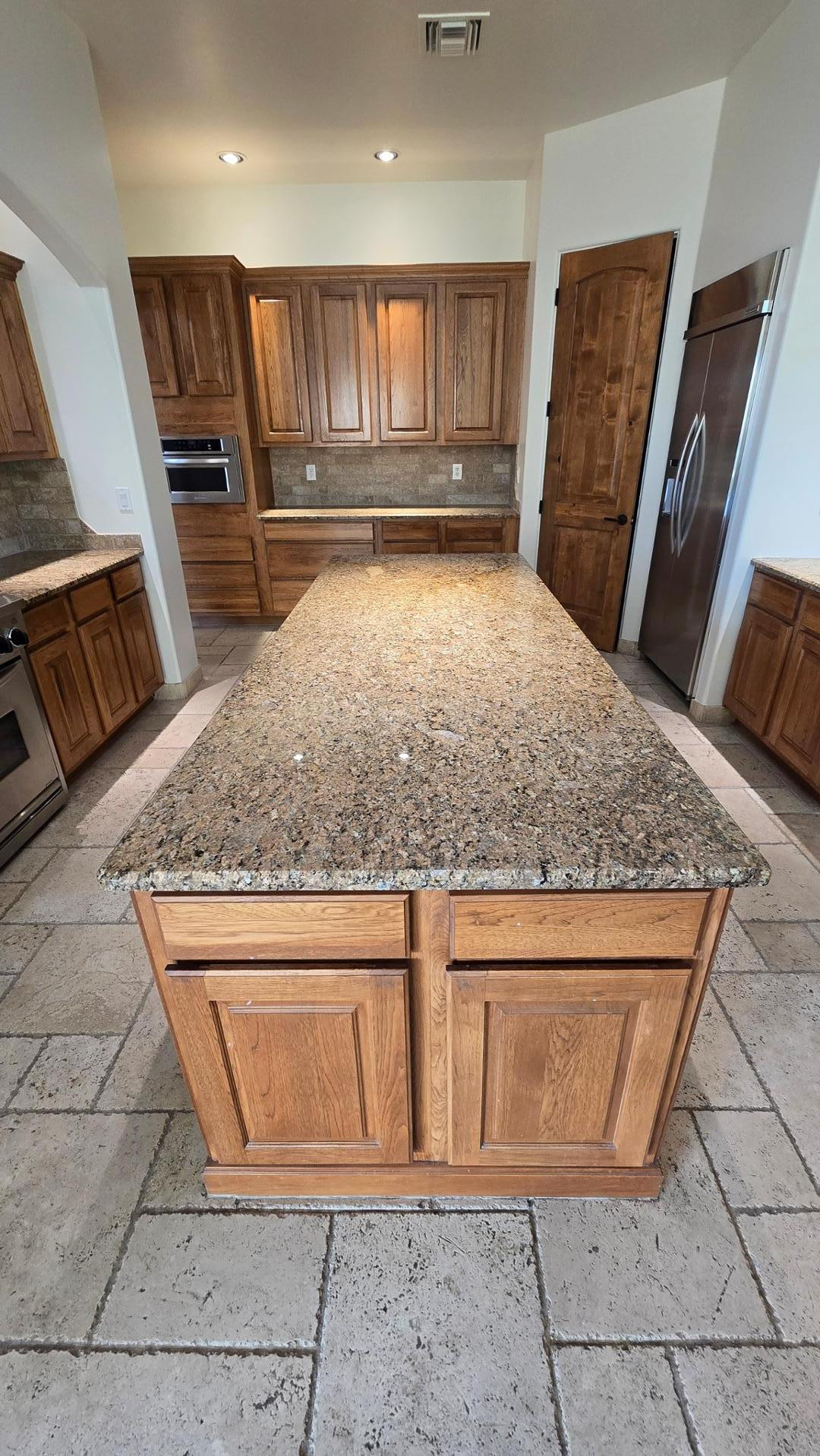 4485 East Quail Brush Road Cave Creek, AZ 85331 - Photo 26 of 64 a view of a kitchen counter space