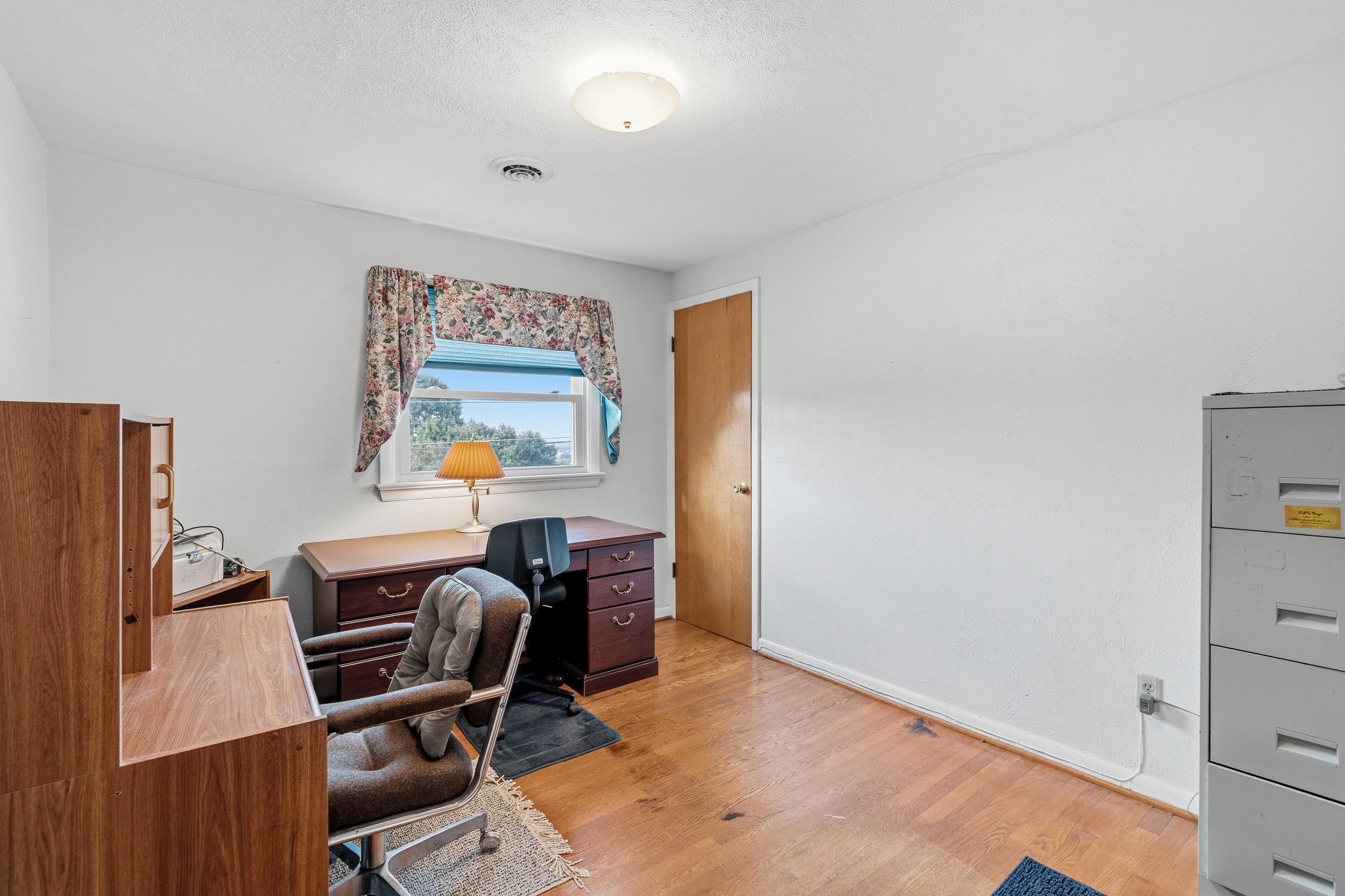 2457 Eversole Road Harrisonburg, VA 22802 - Photo 37 of 60