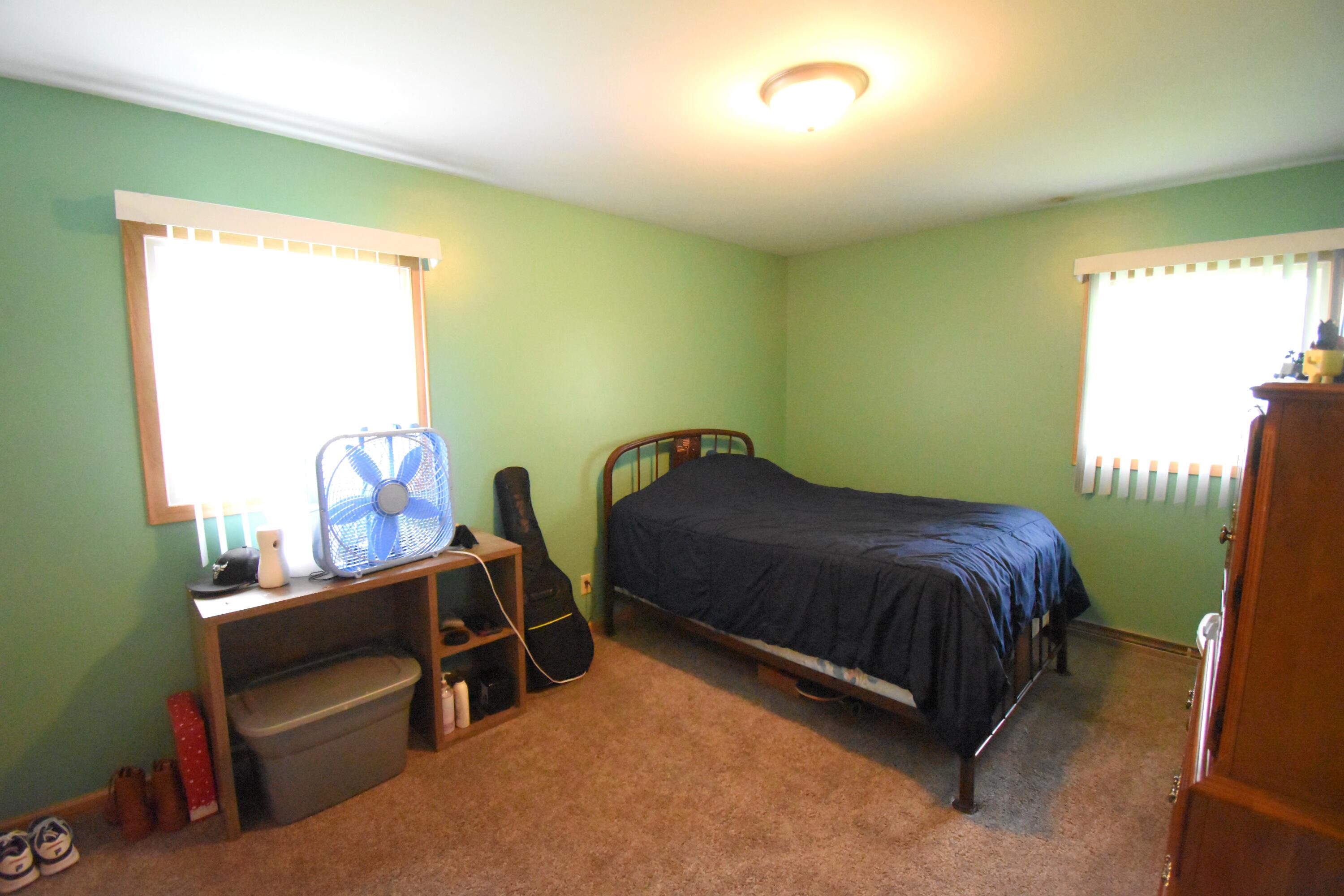 910 East Stewart Drive Rensselaer, IN 47978 - Photo 33 of 39 3000x2000