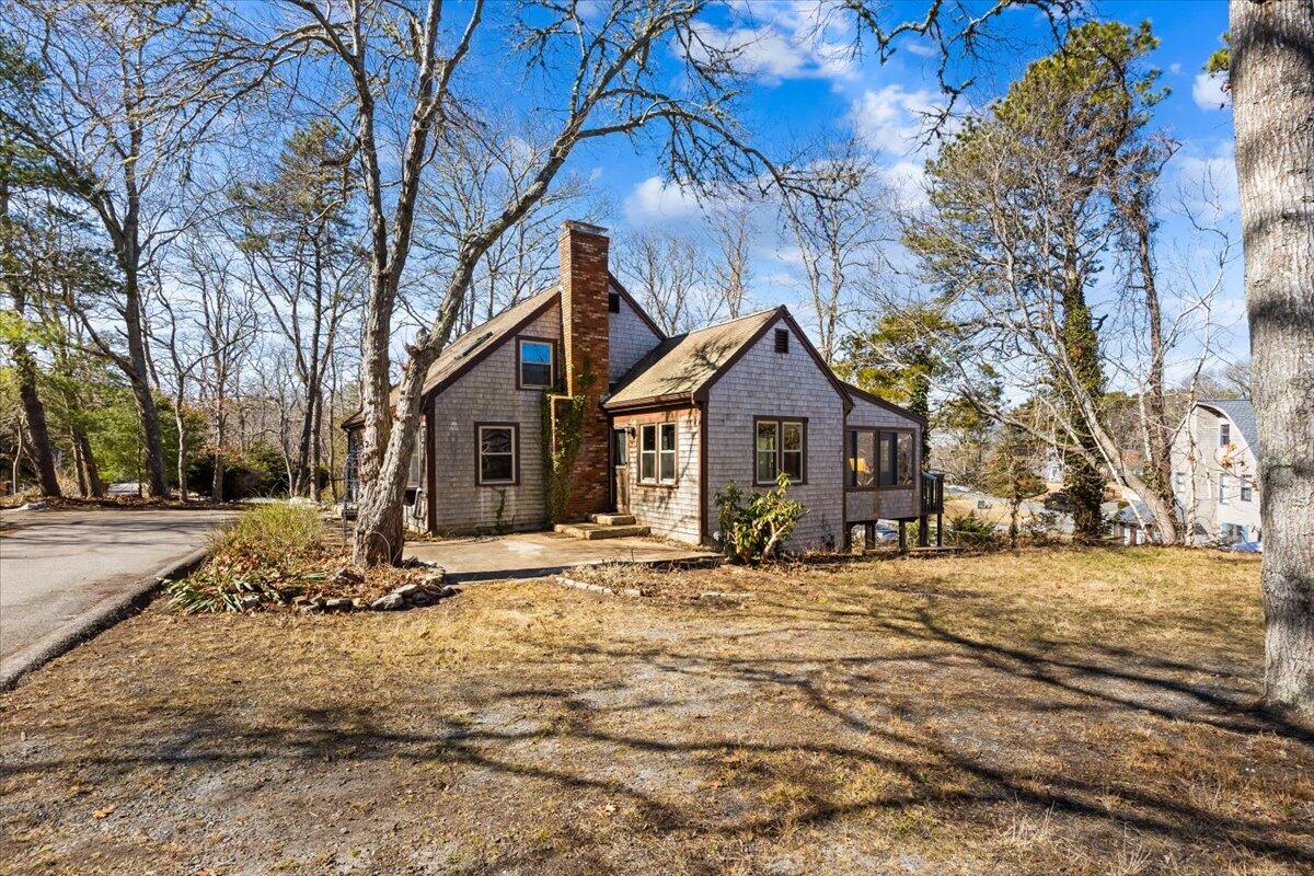 1094 County Road Cataumet, MA 02534 - Photo 3 of 42 03-7X8A0420