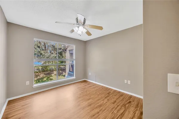 $1,695 | 9481 Highland Oak Drive, Unit 606, Tampa, FL 33647