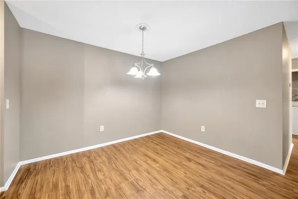 $1,695 | 9481 Highland Oak Drive, Unit 606, Tampa, FL 33647