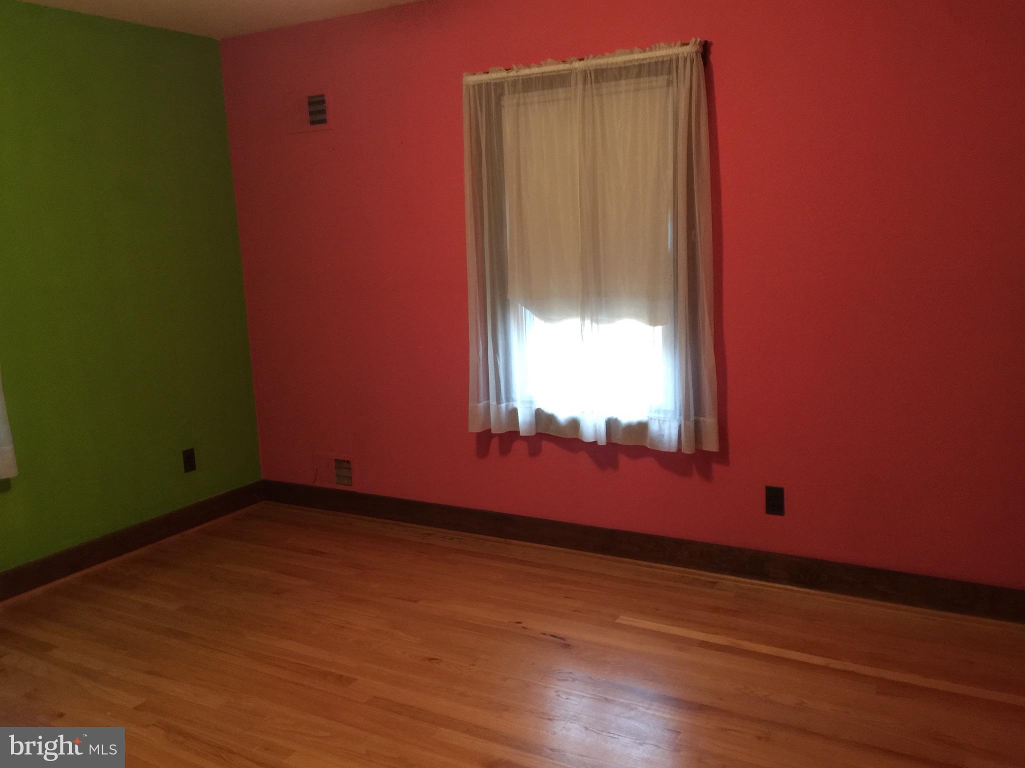 16010 Baden Naylor Road Brandywine, MD 20613 - Photo 20 of 29 Bedroom 1