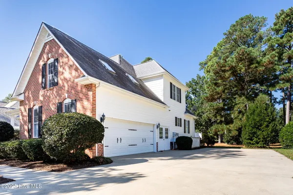 $539,000 | 140 Middleton Drive, Hertford, NC 27944