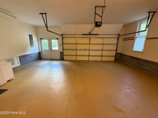 $539,000 | 140 Middleton Drive, Hertford, NC 27944