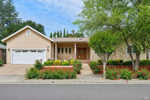 $1,050,000 | 1759 Emerald Drive, Calistoga, CA 94515