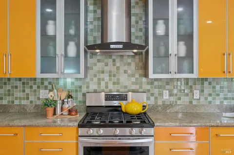 $1,050,000 | 1759 Emerald Drive, Calistoga, CA 94515