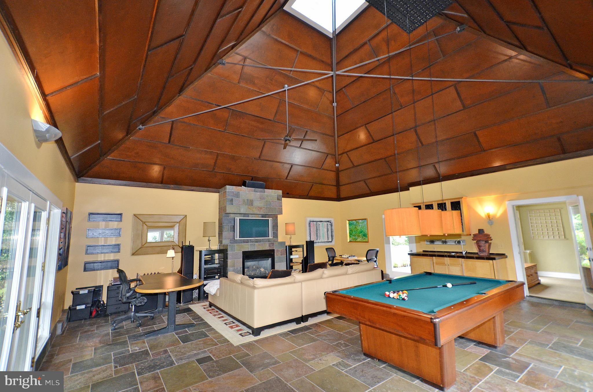 37176 Mountville Road Middleburg, VA 20117 - Photo 17 of 29 Family Room w/Radiant Heated Floors