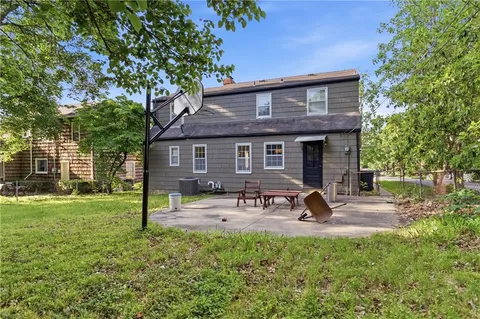 $275,000 | 500 East 66th Terrace, Kansas City, MO 64131