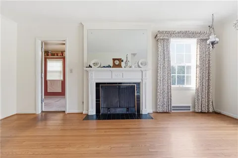 $275,000 | 500 East 66th Terrace, Kansas City, MO 64131