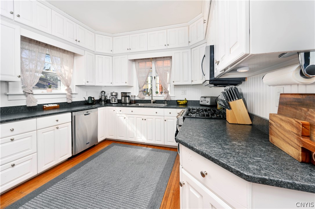 508 Broad Street Oneida, NY 13421 - Photo 12 of 49