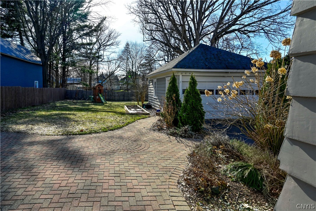 508 Broad Street Oneida, NY 13421 - Photo 43 of 49