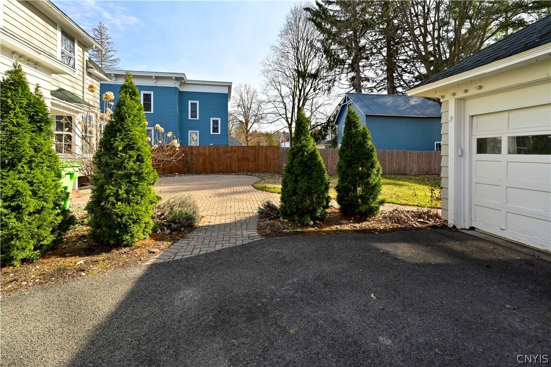 508 Broad Street Oneida, NY 13421 - Photo 44 of 49