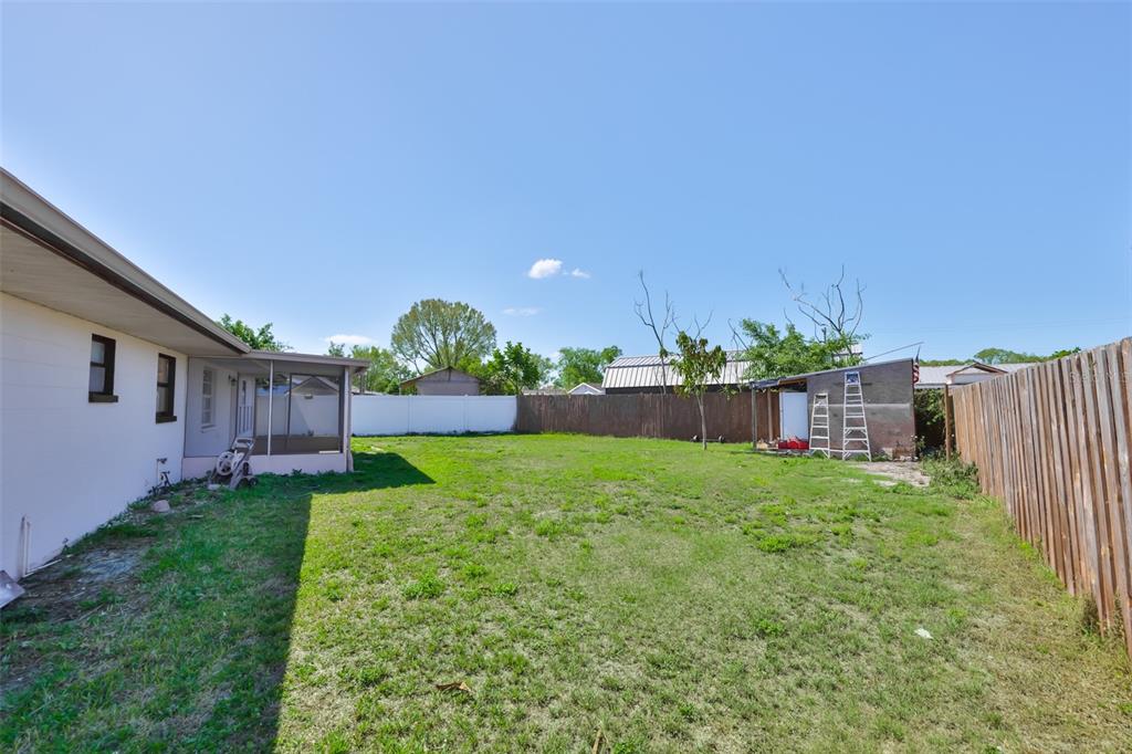 460 Flamingo Drive Apollo Beach, FL 33572 - Photo 33 of 37