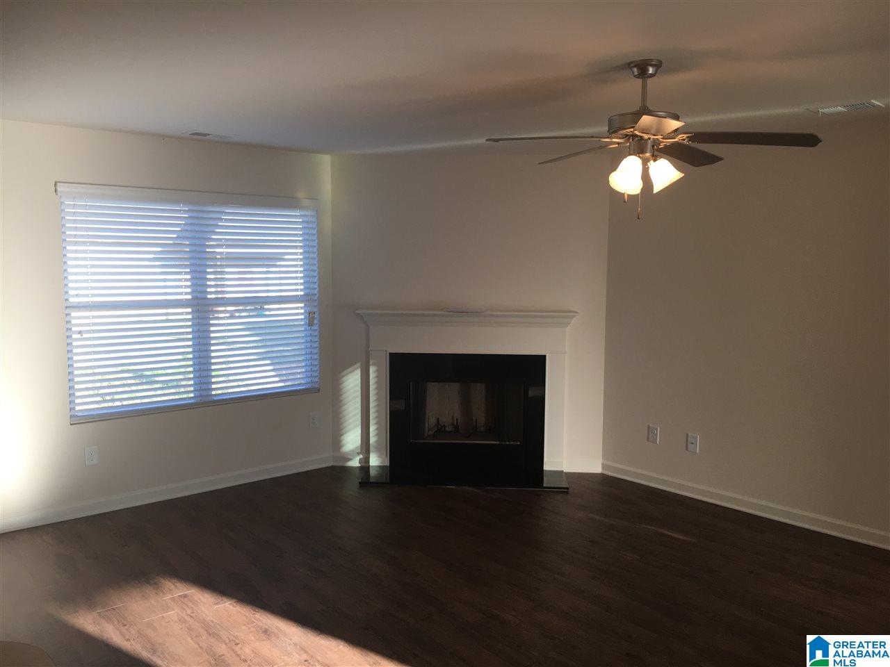 2046 Kerry Circle, Unit 61 Calera, AL 35040 - Photo 5 of 22