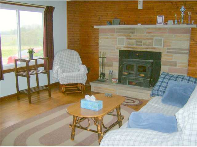 1989 Lake Road Northeast Lancaster, OH 43130 - Photo 8 of 17 Gallery Image 8