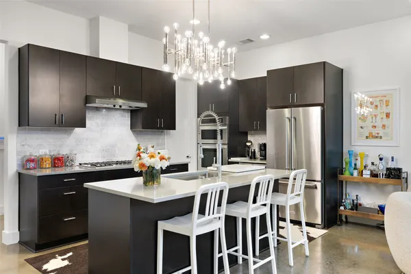 $875,000 | 2118 Brackenridge Street, Unit 5, Austin, TX 78704