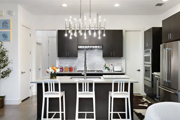 $875,000 | 2118 Brackenridge Street, Unit 5, Austin, TX 78704