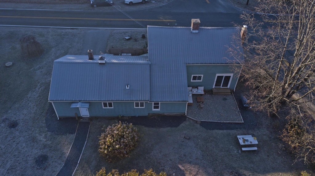 295 Southampton Road Holyoke, MA 01040 - Photo 29 of 30 Gallery Image 29