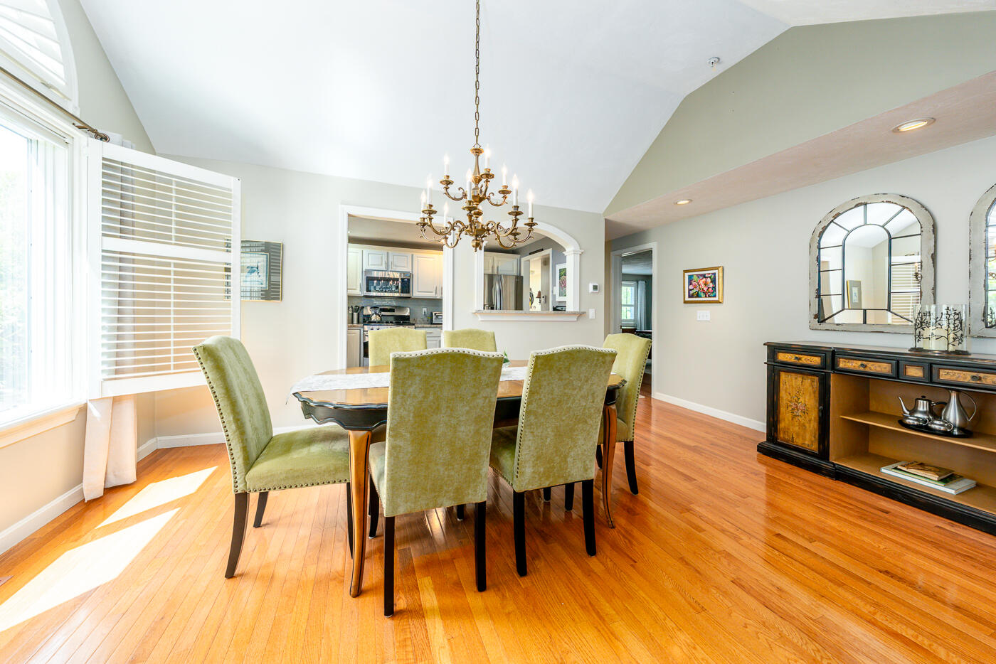 19 Longwood Road Mashpee, MA 02649 - Photo 13 of 47 dining