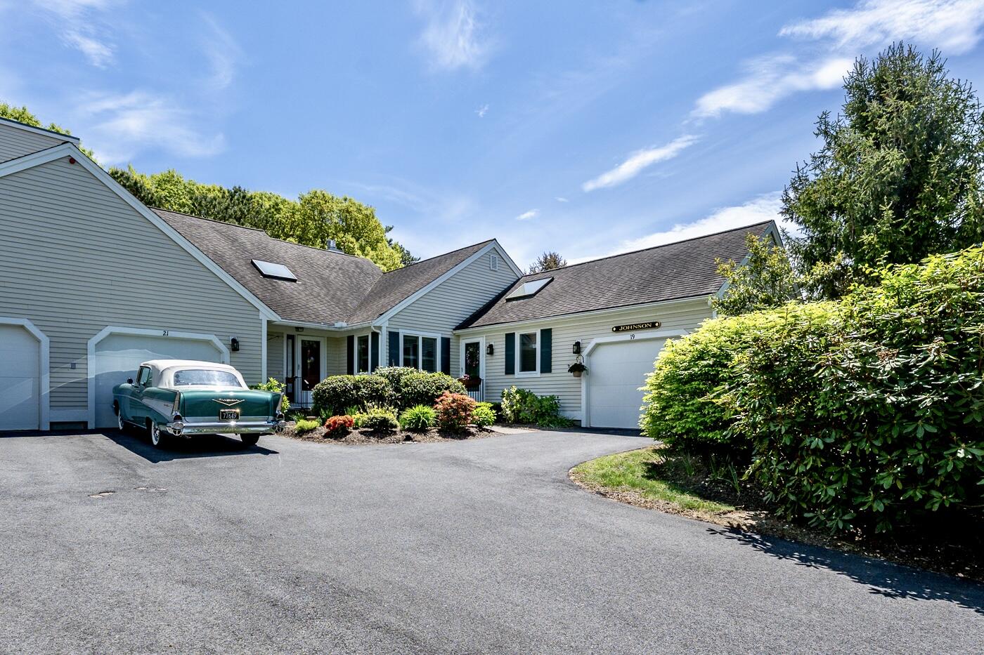 19 Longwood Road Mashpee, MA 02649 - Photo 22 of 47 Front