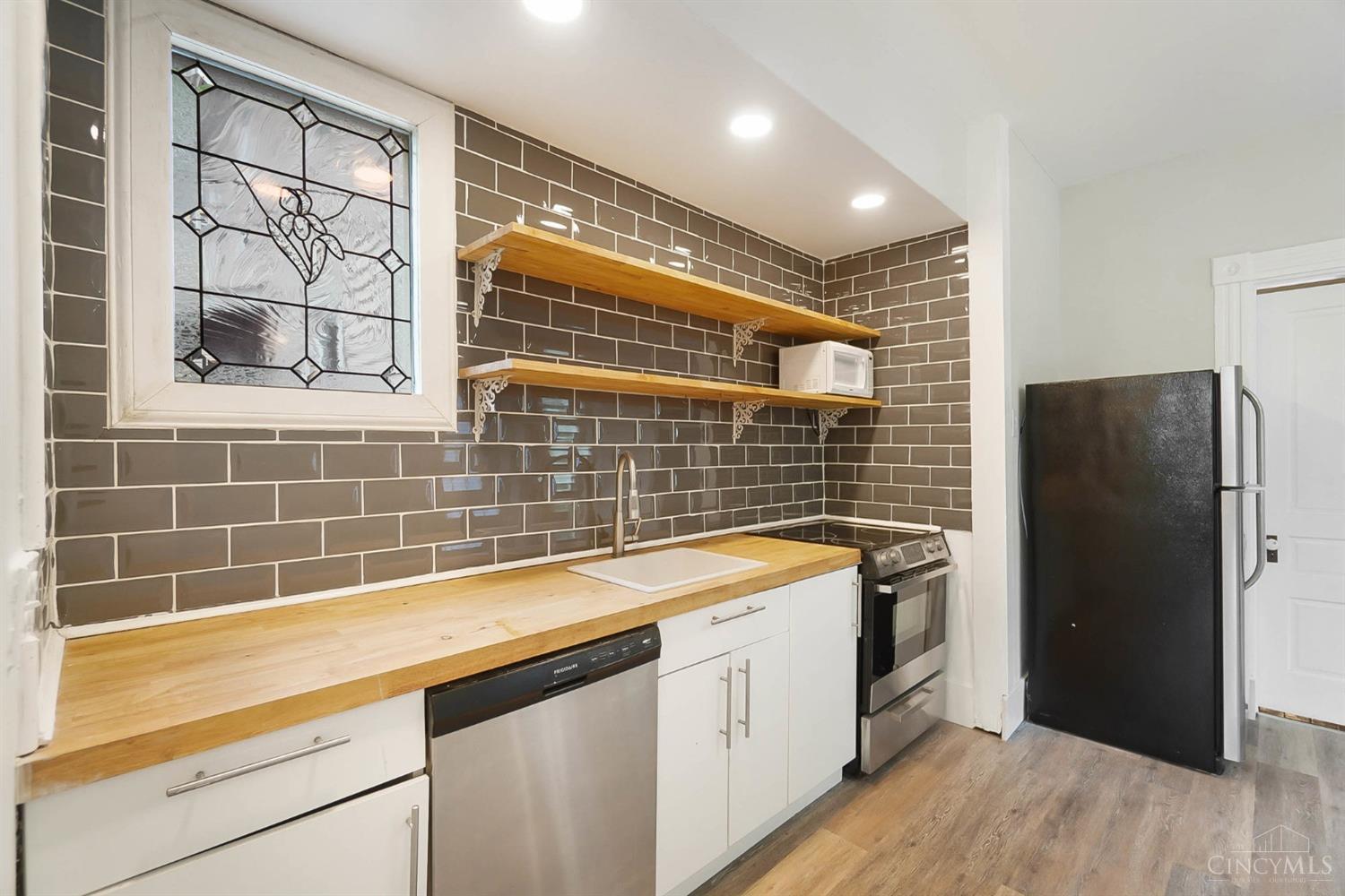 3143 Riverside Drive Cincinnati, OH 45226 - Photo 18 of 50 Gallery Image 18