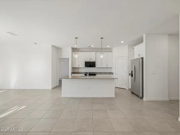 $315,990 | 37043 West Vera Cruz Drive, Maricopa, AZ 85138