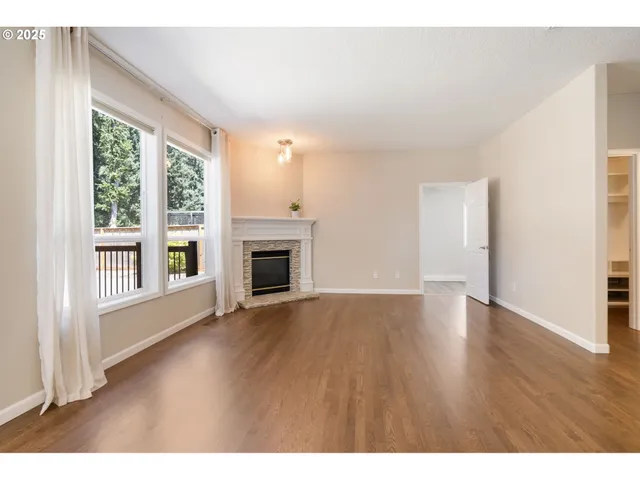 $726,000 | 2525 Northeast Charlois Drive, Hillsboro, OR 97124