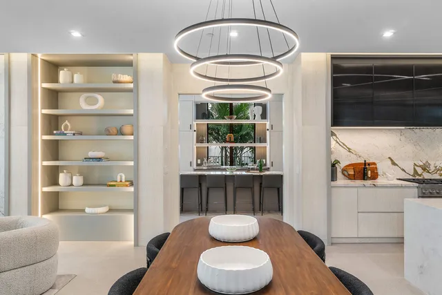 $5,850,000 | 810 Palm Trail, Delray Beach, FL 33483