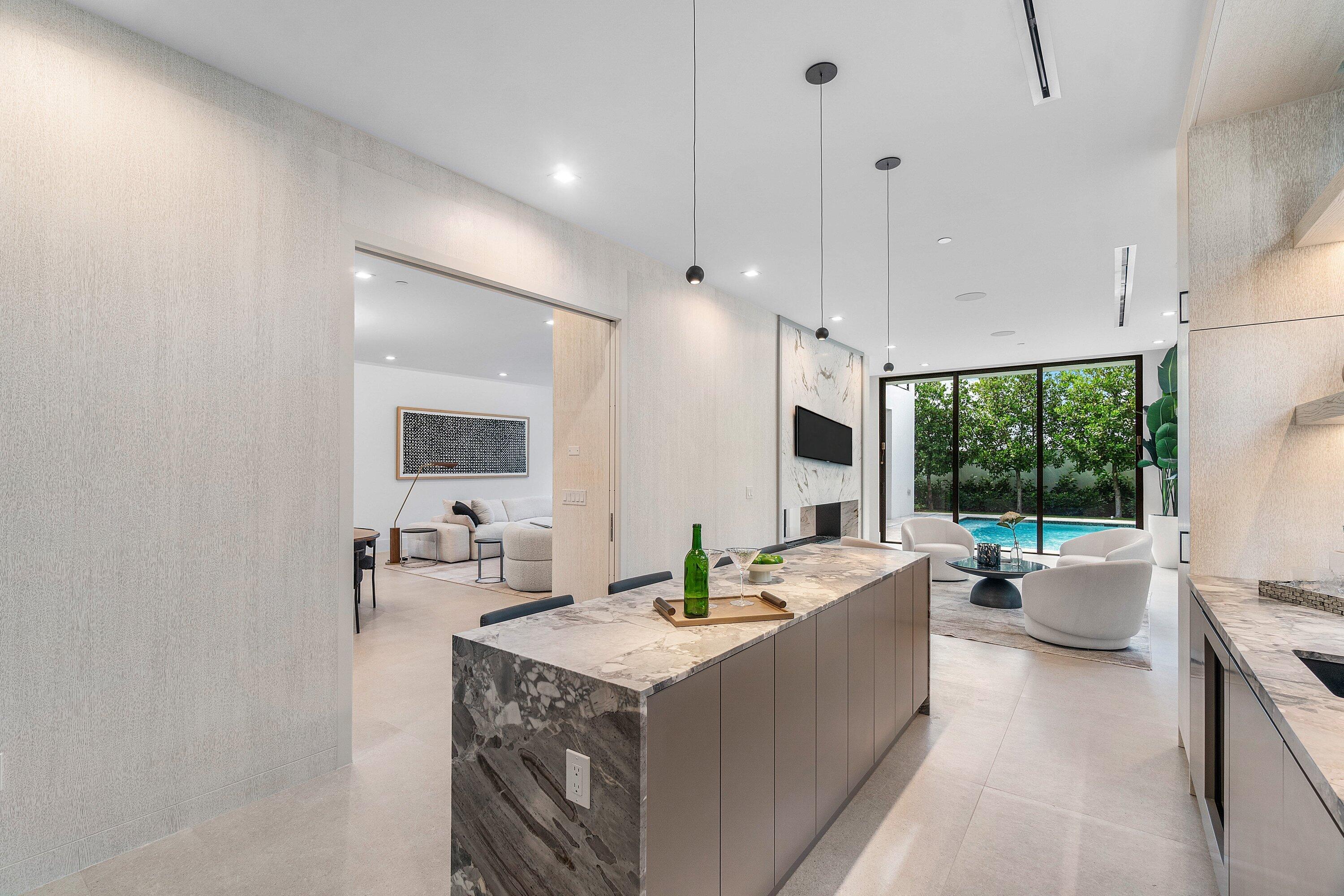 810 Palm Trail Delray Beach, FL 33483 - Photo 25 of 84 014-810PalmTrail-DelrayBeach-FL-33483-SM