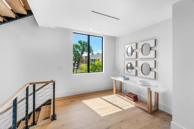 $5,850,000 | 810 Palm Trail, Delray Beach, FL 33483