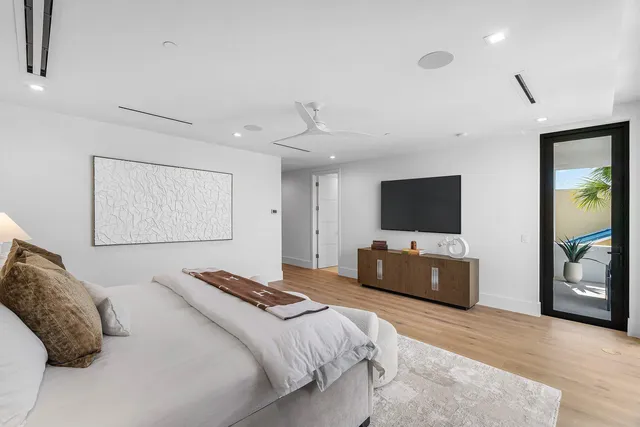 $5,850,000 | 810 Palm Trail, Delray Beach, FL 33483