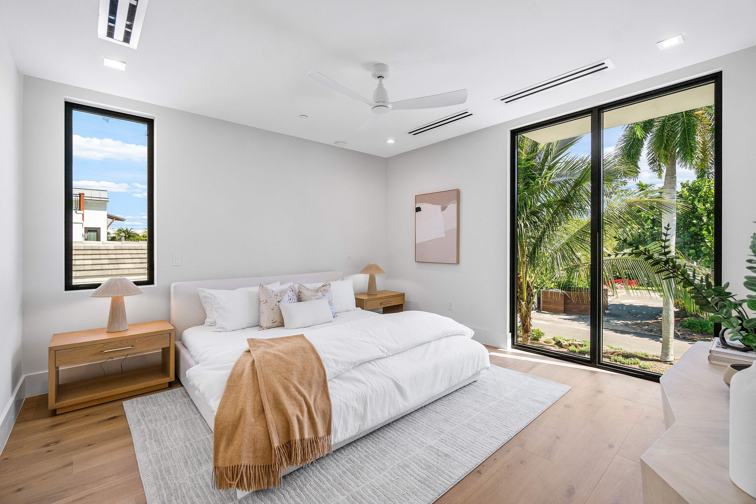 810 Palm Trail Delray Beach, FL 33483 - Photo 56 of 84 044-810PalmTrail-DelrayBeach-FL-33483-SM