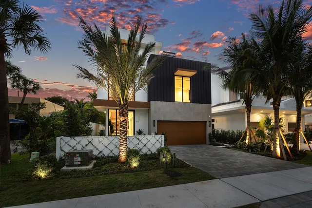 $5,850,000 | 810 Palm Trail, Delray Beach, FL 33483