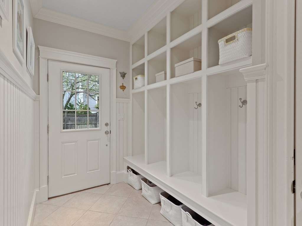 96 Glendale Road Needham, MA 02492 - Photo 15 of 37