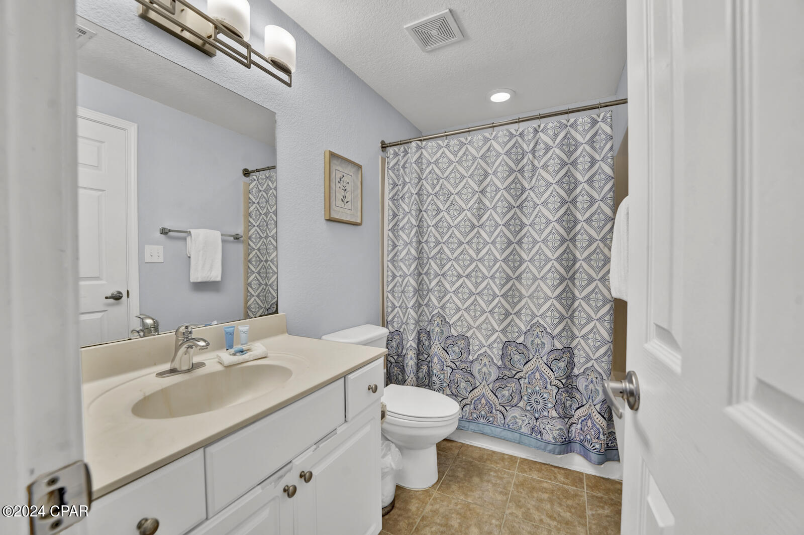 16819 Front Beach Road, Unit 2418 Panama City Beach, FL 32413 - Photo 14 of 37