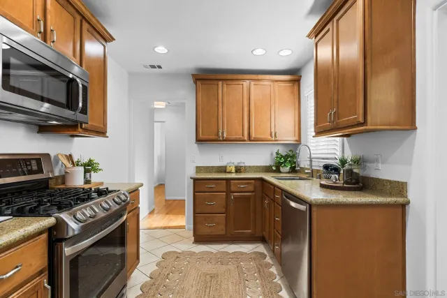 $1,200,000 | 3143 Meadow Grove Drive, San Diego, CA 92110